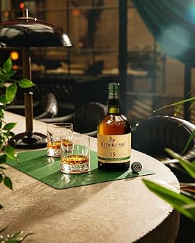 redbreast 15 sur table