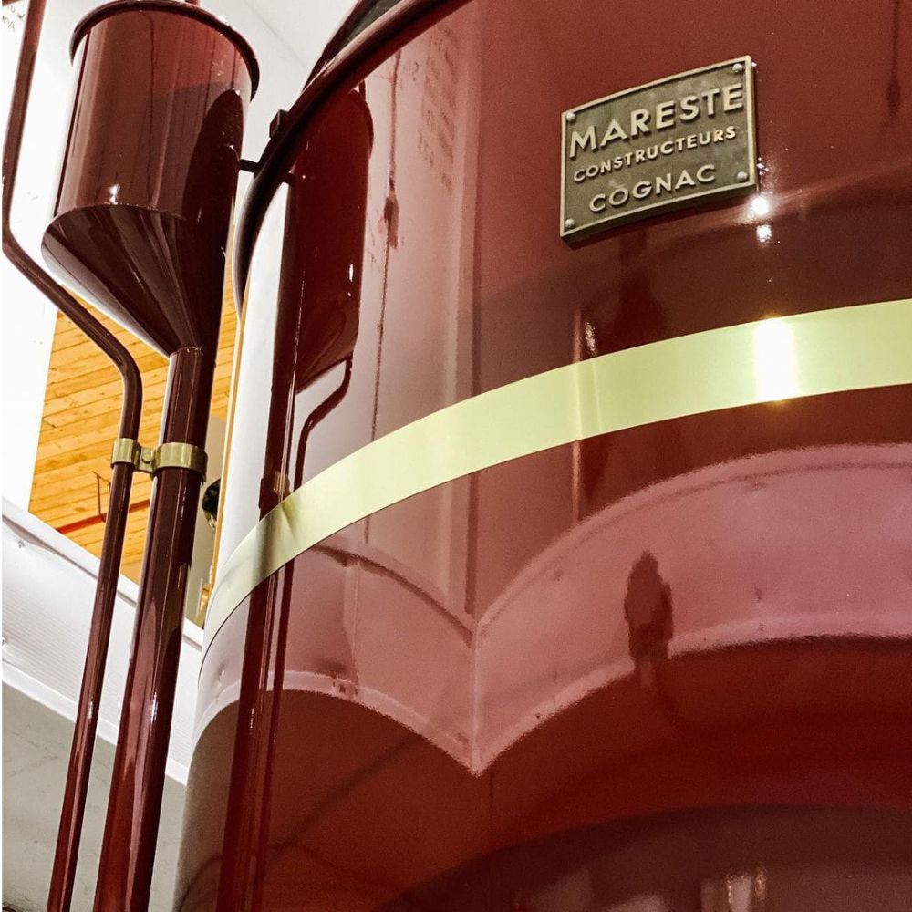 Image page marque Rosemont distillerie de Montréal : Alambic charentais Mares­te utilisé pour la double distillation de la distillerie de Montréal (Rosemont)